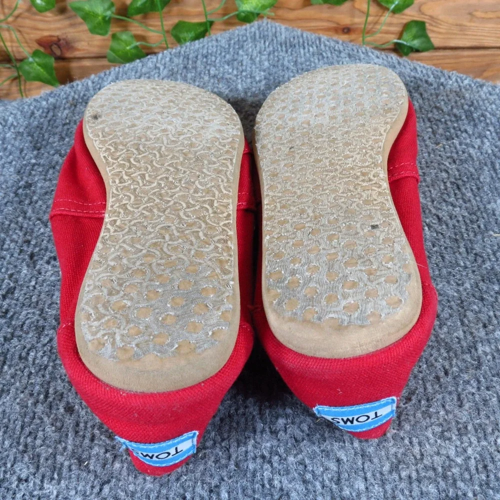 TOMS Classic Alpargata Womens Slip On Shoes Size 8 Everyday Comfort Red Canvas